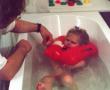 thm_mikah-inBadewanne.jpg
